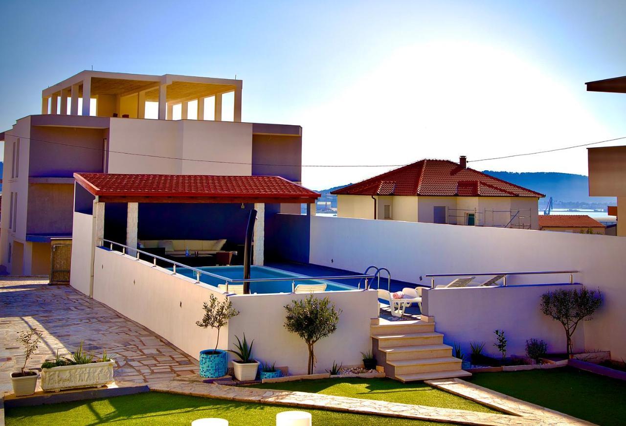 Villa Ana Kaštel Sućurac Exteriér fotografie