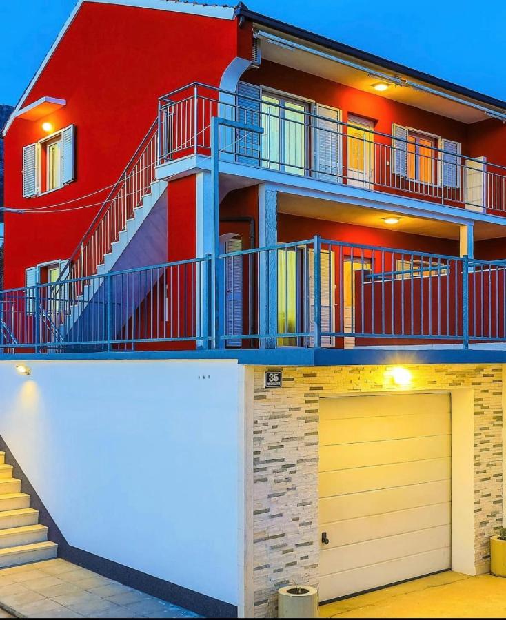 Villa Ana Kaštel Sućurac Exteriér fotografie