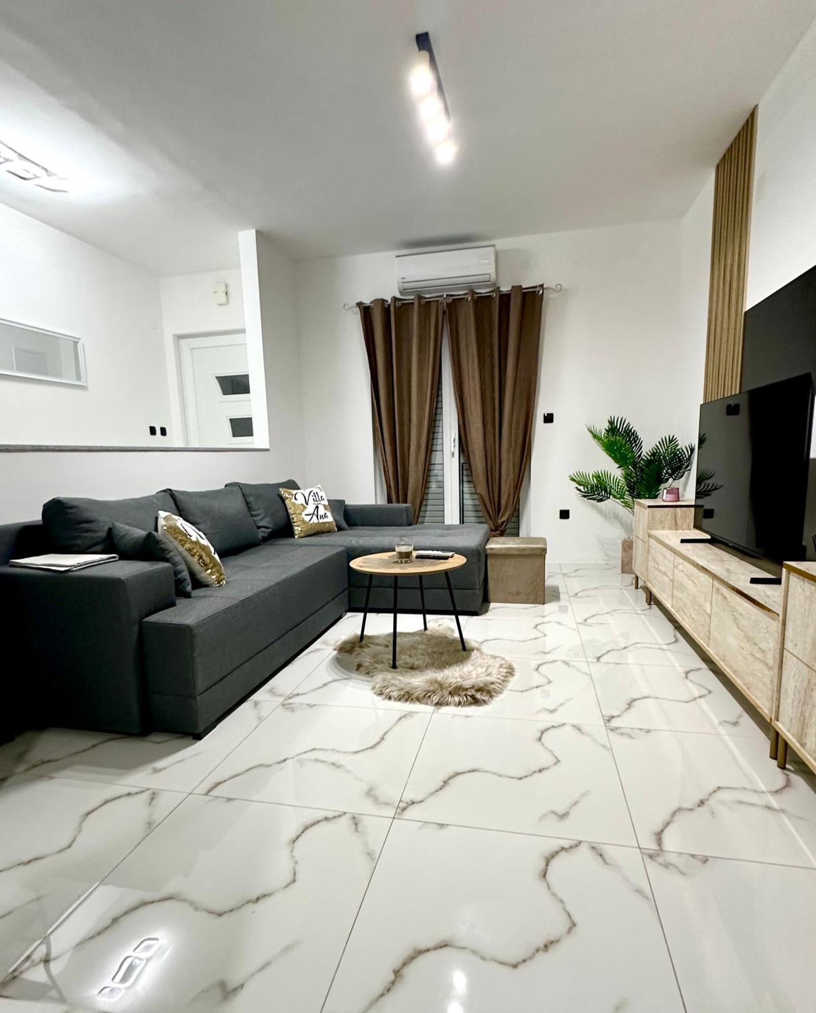 Villa Ana Kaštel Sućurac Exteriér fotografie