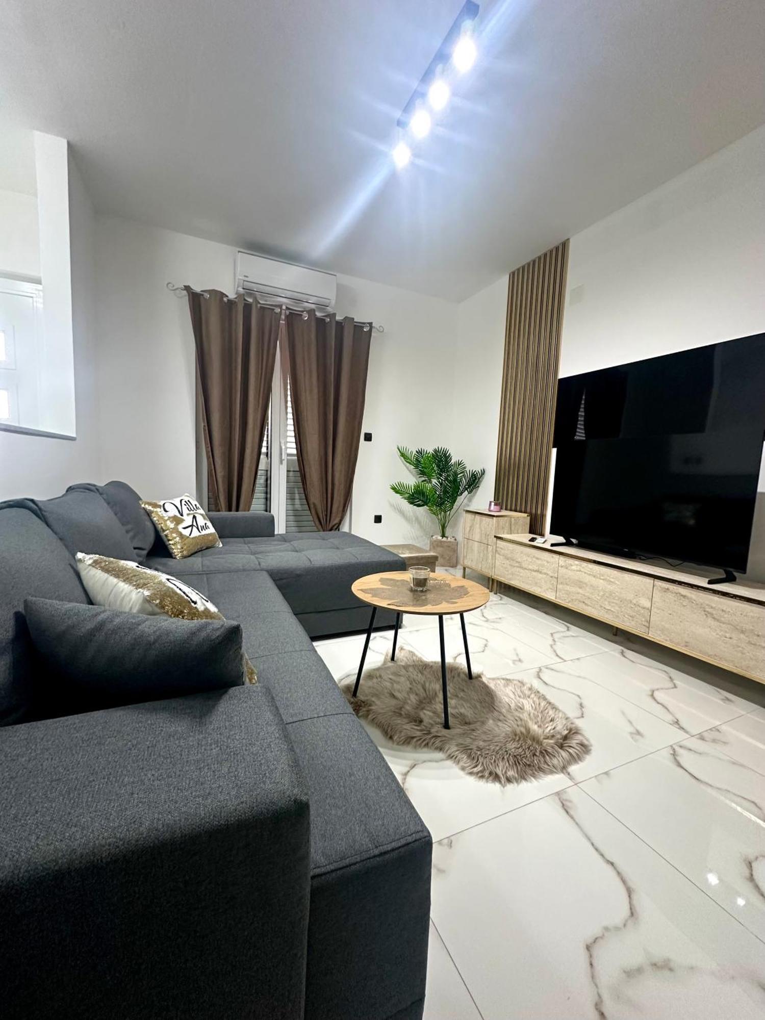 Villa Ana Kaštel Sućurac Exteriér fotografie